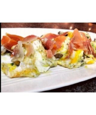 Revuelto de setas con jamón