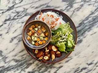 Bún Trộn