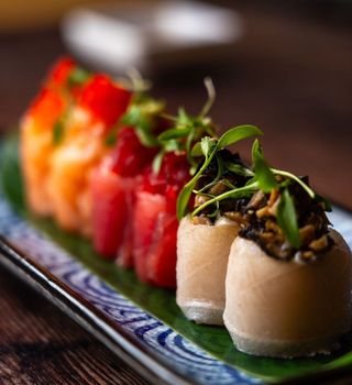 Set de Gunkan Akaza 6 Peças