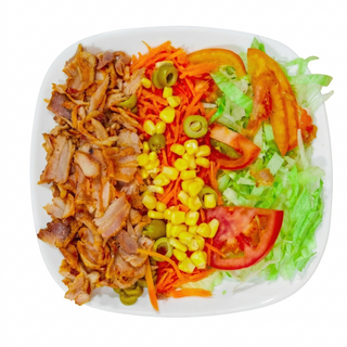 Plato Combinado De Ensalada Y Carne