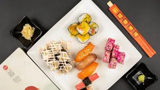 Deluxe sushi platter