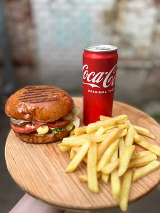 Бургер Комбо меню з телятини