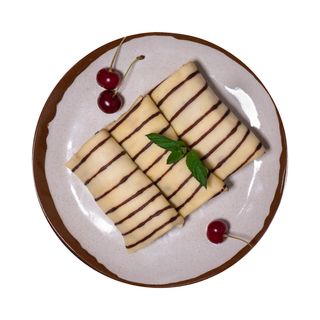 Naleśniki Z Wiśniami I Czekoladą