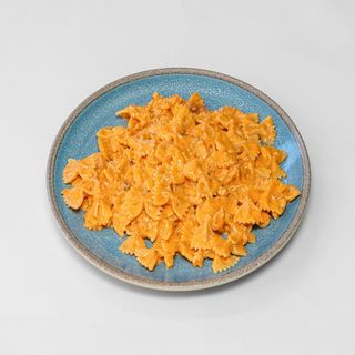 Farfallette al salmone