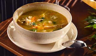 ქათმის წვნიანი სოკოთი