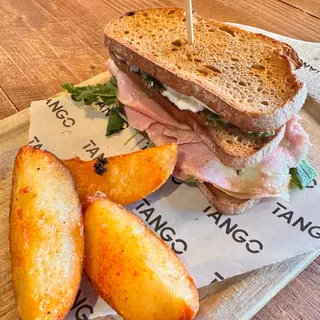 Sandwich de Mortaleda Italiana