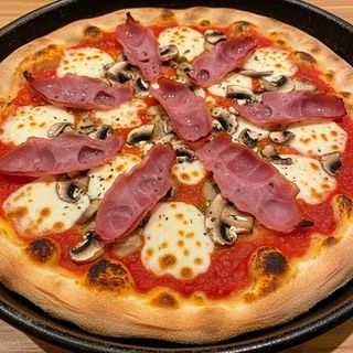Funghi e prosciutto