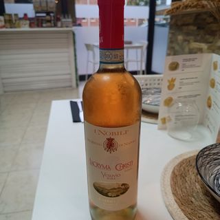 Vino rosado de mesa