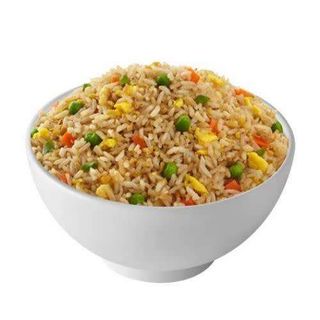 18. Arroz frito con tres delicias