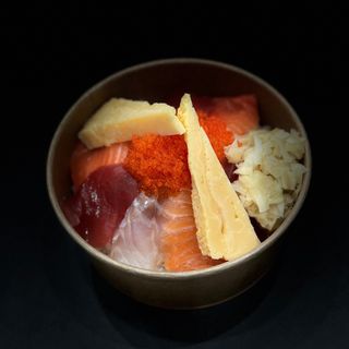 65. Chirashi don
