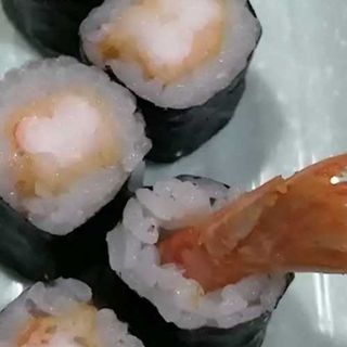 Hosomaki Tempura Camarao (8 Peças)