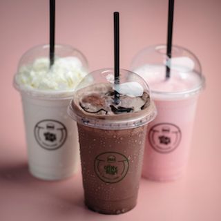 MILKSHAKE STRAWBERRY KISS 