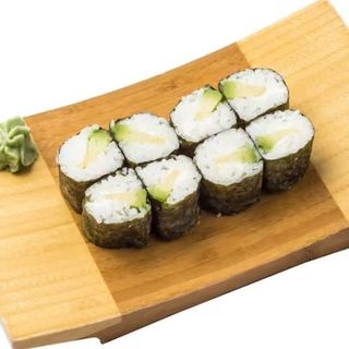 Maki De Aguacate Con Queso