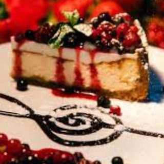  CHESSECAKE CU FRUCTE DE PADURE