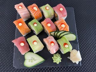 Rainbow Rolls 8 unidades