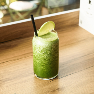 Smoothie kiwi-spinach-apple