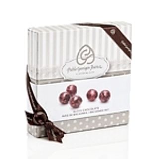Estuche De Nueves De Macadamia Con Chocolate Gloss "Pablo Garrigós" 120G.