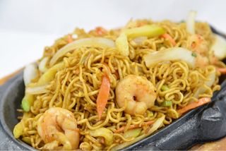 Tallarines Chinos A La Plancha