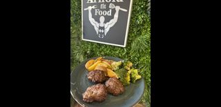 Телешки кюфтета със зеленчуци и канела три броя (450г)