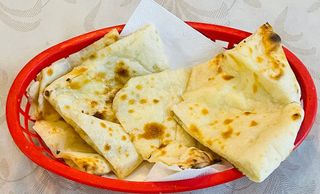 Cheese naan