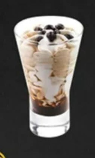 Coppa di gelato al cioccolato