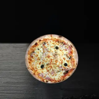 Pizza Reine
