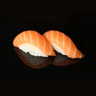 80. Nigiri De Salmón (2 Uds.)