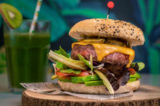 Hamburguesa Vegana Beyond Meat (115 G.)