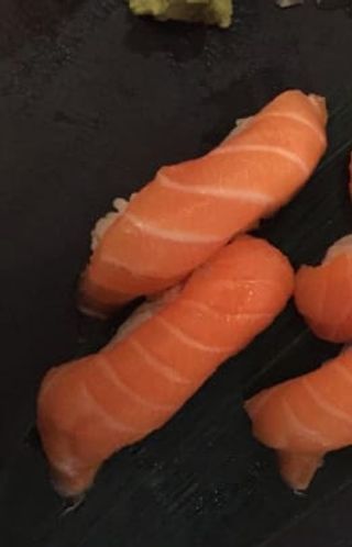 Nighiri salmone 2 pezzi