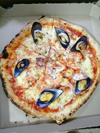 Pizza Fruit De Mer