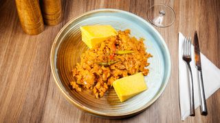 Varză călită cu mămăliguță