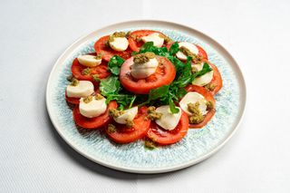 Caprese salata