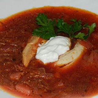 Ukrainian borsch with pork 