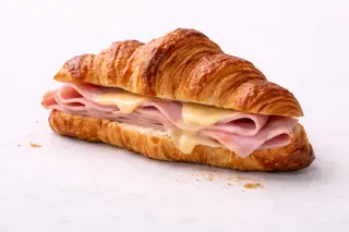 Croissant Jamon cocido y queso
