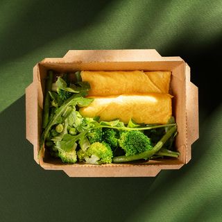 ომლეტი მწვანე სალათით