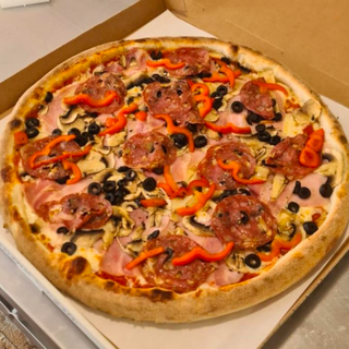 Pizza della casa