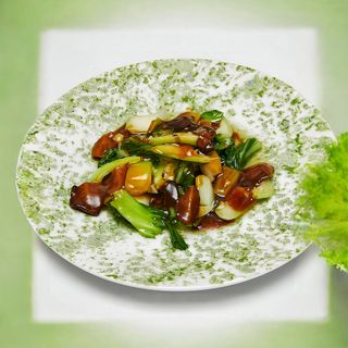 #31 Salteado de col china con seta estilo “wok”