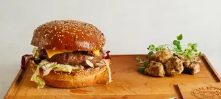 Tartuf burger+domaći krumpirići