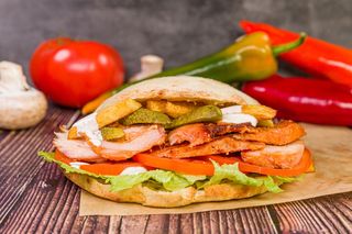 Гирос сандвич (450г - 500г)