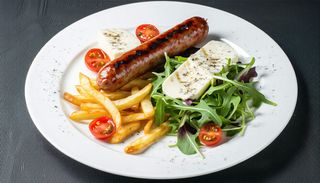 Salsiccia con pattatine