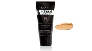 Ingrid mineral silk tečni puder 31