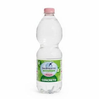 Acqua naturale