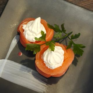 5.Gunkan philadelphia