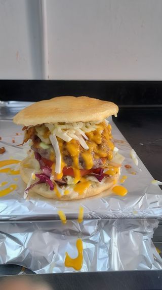 MENU Arepa Burger