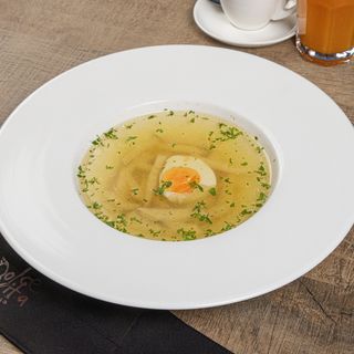 Бульон с яйцом (300 гр.)