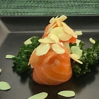 Salmone Philadelphia e mandorle