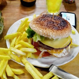 Plato De Hamburguesa