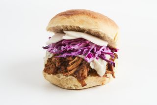 PULLED PORK SANDWICH