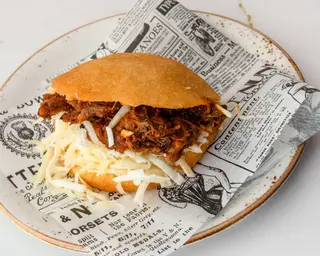 Arepa De Mechada