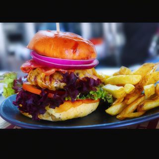 Hamburguesa Cheddar Y Bacon